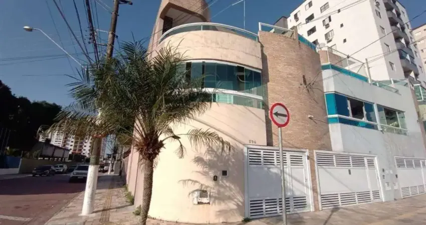 Casa com 3 quartos à venda na Tupi, Praia Grande 