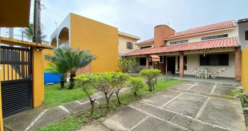 Imperdível! linda casa à venda em praia grande-sp, bairro mirim, 4 quartos, 2 suítes, 180m² - agende sua visita agora!