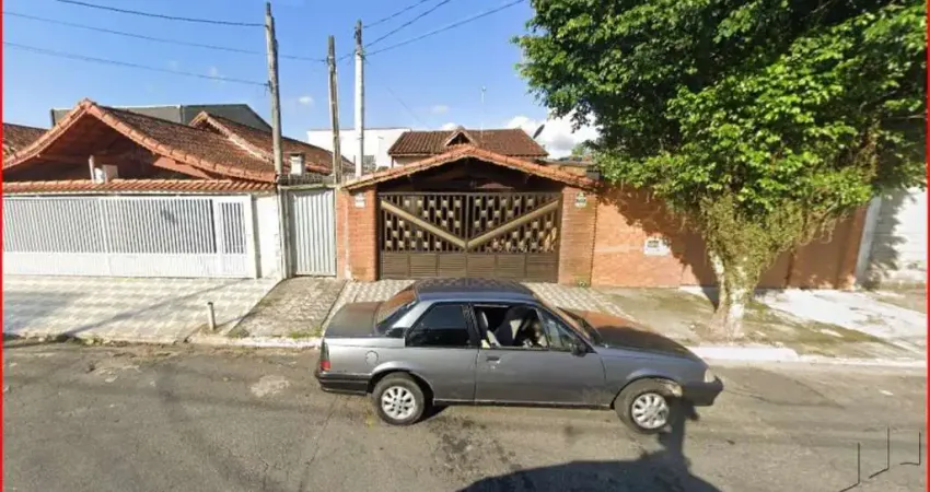 Casa com 2 quartos à venda na Rua Poti, 48, Tupi, Praia Grande