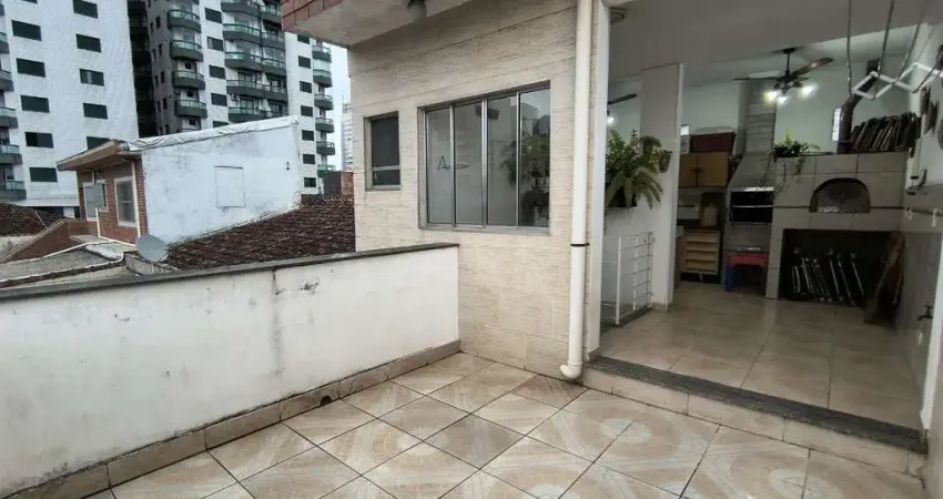 Casa de 2 dormitórios com espaço gourmet na guilhermina em praia grande sp