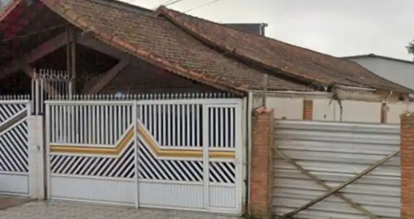 Imperdível casa à venda em praia grande-sp, na guilhermina! 2 quartos, 1 suíte, 1 sala, 3 banheiros, 2 vagas de garagem, 150,00 m².