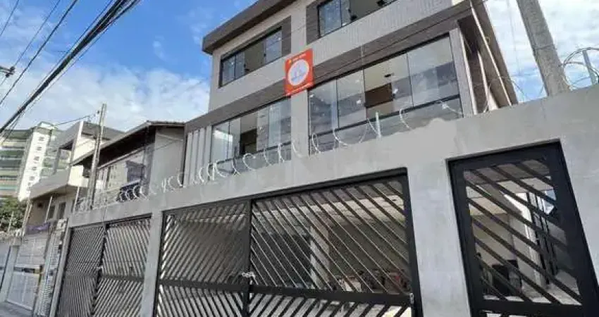 Casa à venda na Rua Antilhas, 508, Guilhermina, Praia Grande