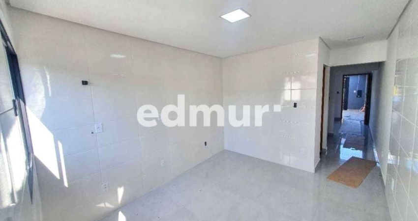 Casa com 2 quartos à venda no Parque Jaçatuba, Santo André 