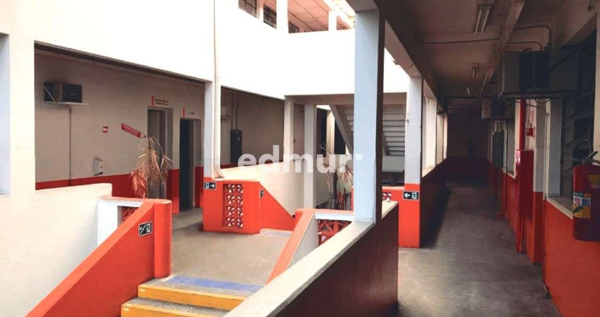 Prédio com 20 salas para alugar no Centro, Santo André 