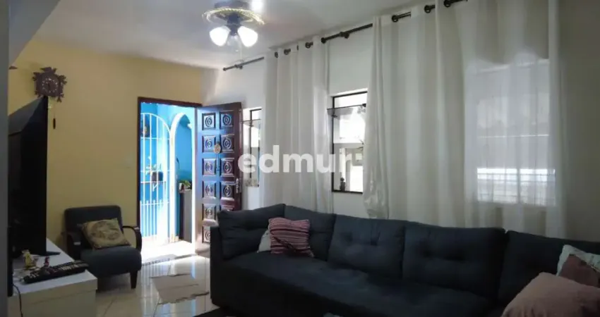 Casa com 2 quartos à venda no Jardim Utinga, Santo André 