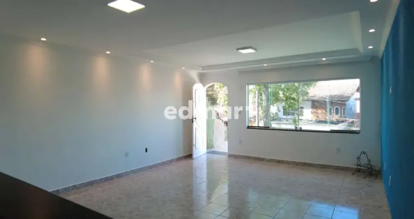 Casa com 3 quartos para alugar no Jardim do Estádio, Santo André 