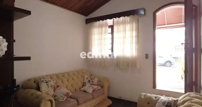 Casa com 3 quartos à venda na Vila Metalúrgica, Santo André