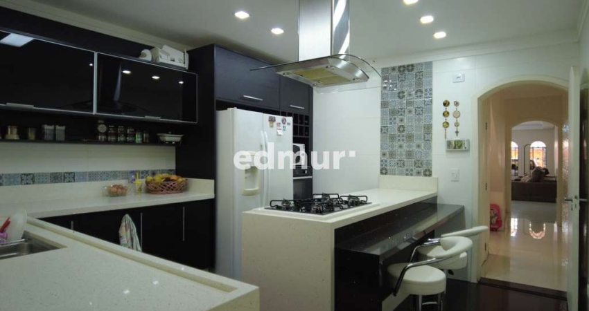 Casa com 3 quartos para alugar no Santa Maria, Santo André 