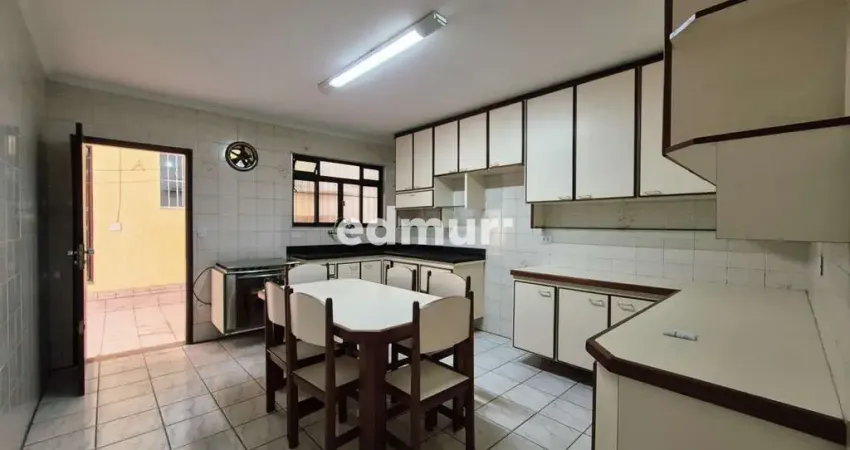 Casa com 3 quartos para alugar na Vila Curuçá, Santo André