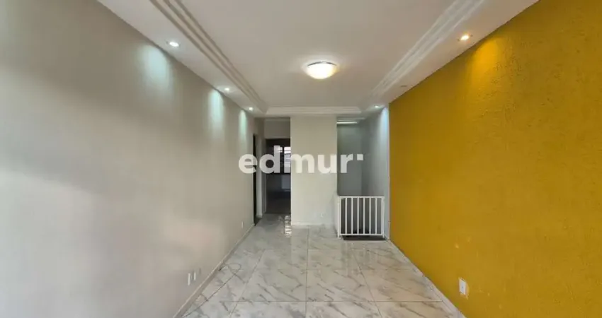 Apartamento com 3 quartos para alugar na Vila Metalúrgica, Santo André