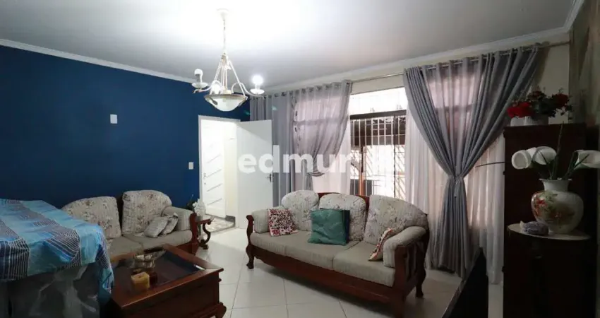 Casa com 3 quartos à venda na Vila Pires, Santo André