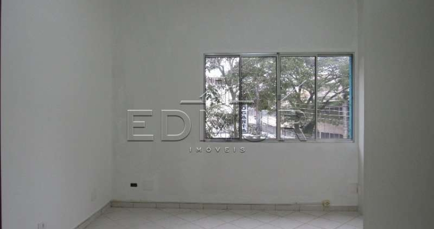 Sala comercial com 6 salas para alugar na Vila Assunção, Santo André 