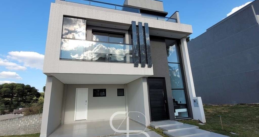 Sobrado triplex à venda no Pilarzinho