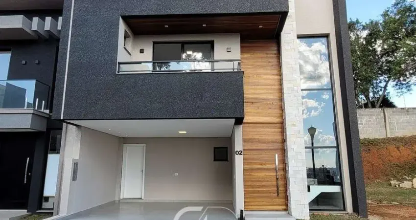 Sobrado Triplex 3 suítes à venda no Pilarzinho