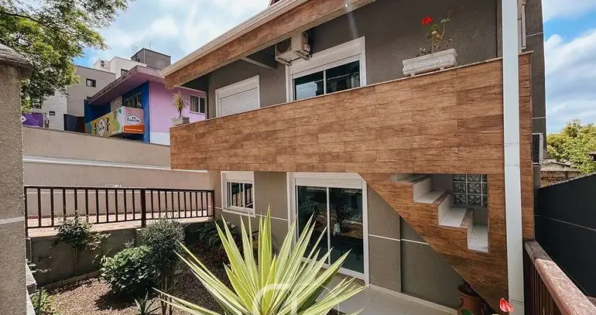 Casa com 5 quartos à venda na Rua Major França Gomes, 174, Santa Quitéria, Curitiba