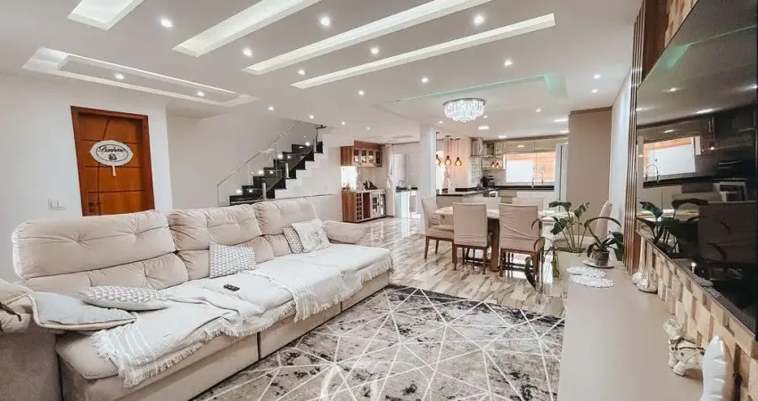 Casa com 3 quartos para alugar na Rua Cesário Kuroski, 187, Cidade Industrial, Curitiba