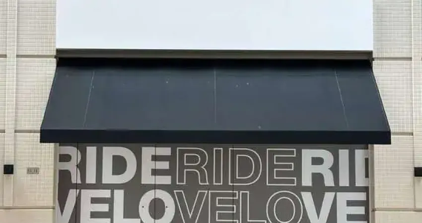 Sala comercial ampla com 1 vaga – localização privilegiada e excelente estrutura