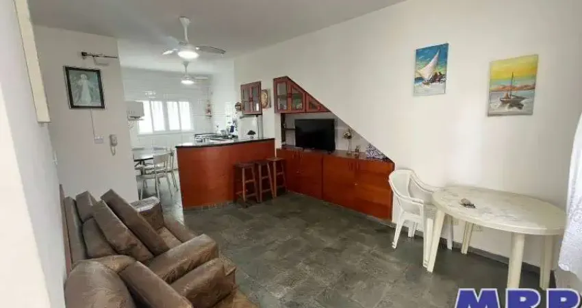 Apartamento á venda em ubatuba na praia da maranduba, apenas 300 mts da praia. 2 dormitórios.