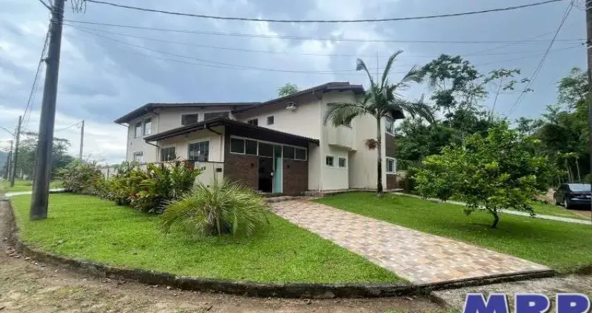 Casa á venda em caraguatatuba - residencial mar verde ii - praia da mococa.