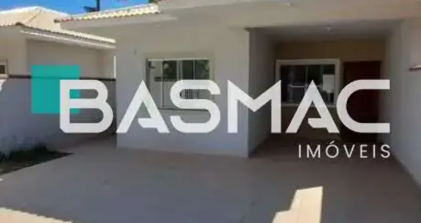 Casa com 3 quartos à venda na LARANJEIRAS DO SUL, 216, Centro, Itapoá