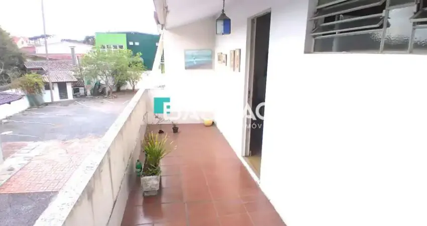 Casa com 3 quartos à venda na Rua Padre Germano Mayer, Hugo Lange, Curitiba
