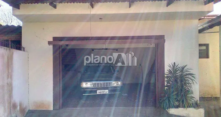 Casa Comercial à venda, com 221,58m², 2 quartos 1 suíte - Centro - Gravataí / RS por R$ 1.042.600,00