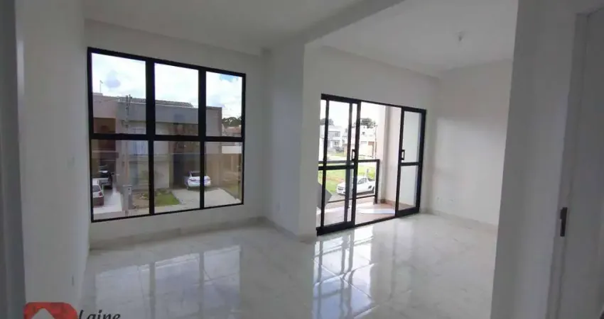 Sobrado com 2 dormitórios à venda, 127 m² por R$ 549.000,00 - Vila Itaqui - Campo Largo/PR