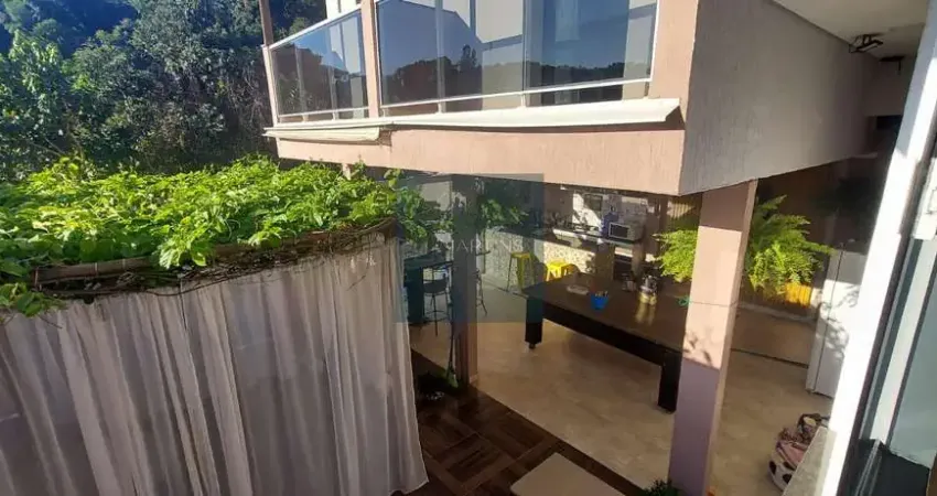 Casa em Jardim Marsola  -  Campo Limpo Paulista