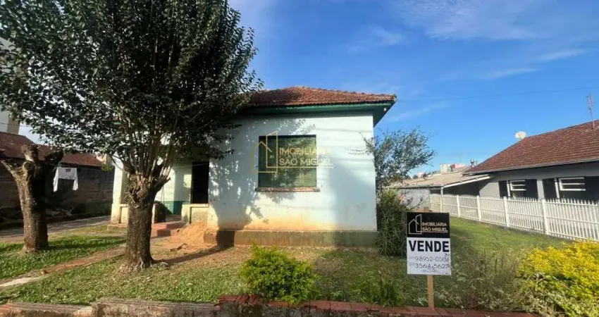 Terreno plano com 1.330m² à venda no Centro de Dois Irmãos/RS