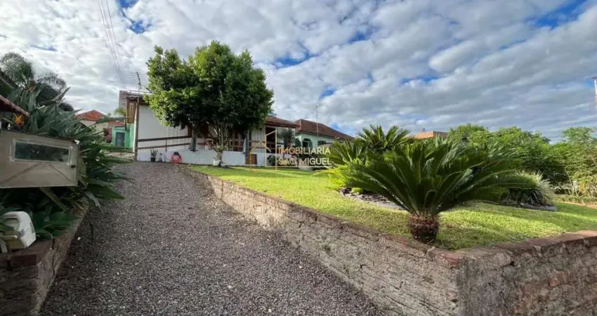 Terreno com Duas Casas À Venda no Bairro União em Dois Irmãos