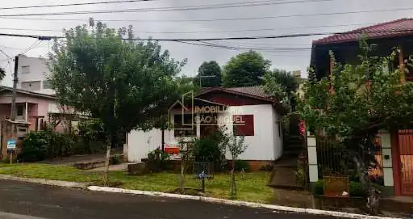 Casa à venda na Av. Vinte e Cinco de Julho, 1311, Floresta, Dois Irmãos