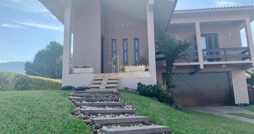 Casa à venda em Morro Reuter, Centro, com 4 quartos, 249.8m²