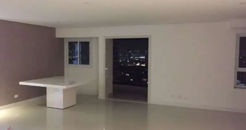 Apartamento à venda em Vila Maria com 205m², 3 quartos, 2 suítes, 4 vagas