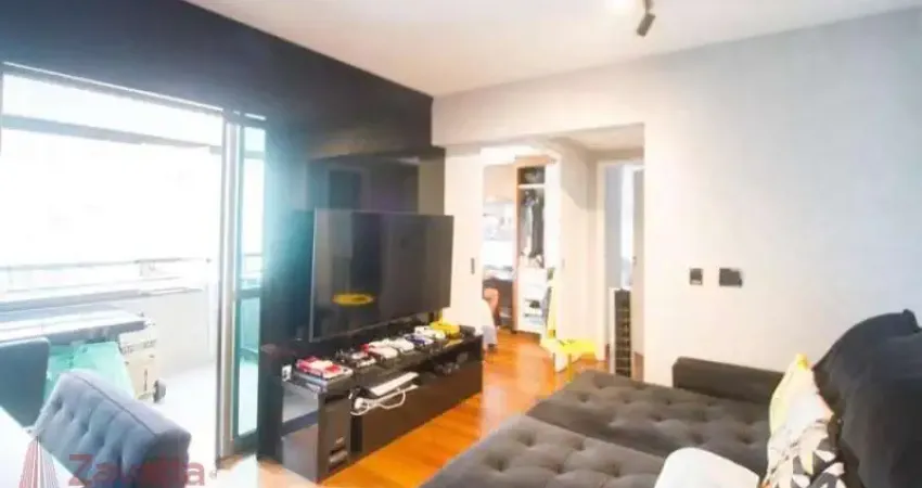 Apartamento à venda no Brooklin Paulista, São Paulo-SP: 2 quartos, 1 suíte, 2 salas, 2 banheiros, 1 vaga, 72m²!