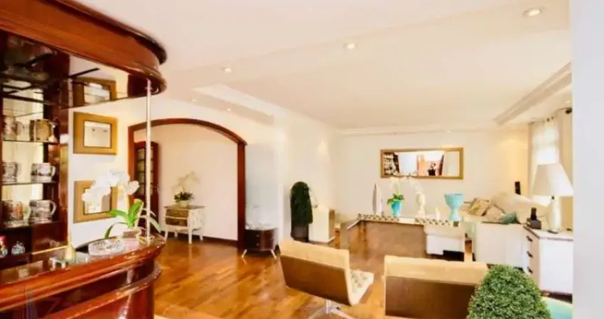 Casa de alto padrão em condomínio no Barro Branco, com 4 quartos, 3 suítes e 360m² de área - São Paulo-SP