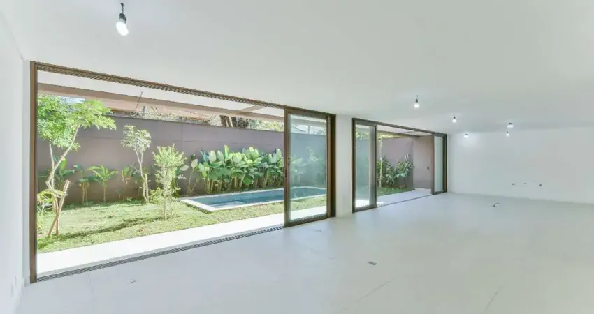 Casa em condomínio fechado com 4 quartos à venda na Rua Regina Badra, 1013, Santo Amaro, São Paulo