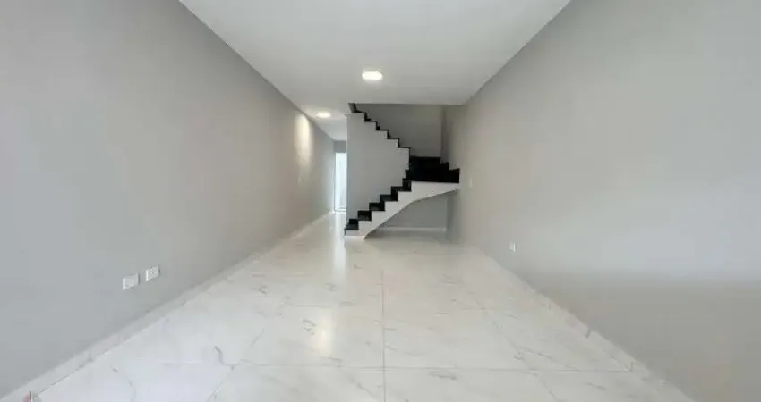 Imperdível oportunidade de compra: Casa à venda em São Paulo-SP, Vila Medeiros, com 3 quartos, 1 suíte, 2 salas, 3 banheiros, 2 vagas de garagem e 104m².