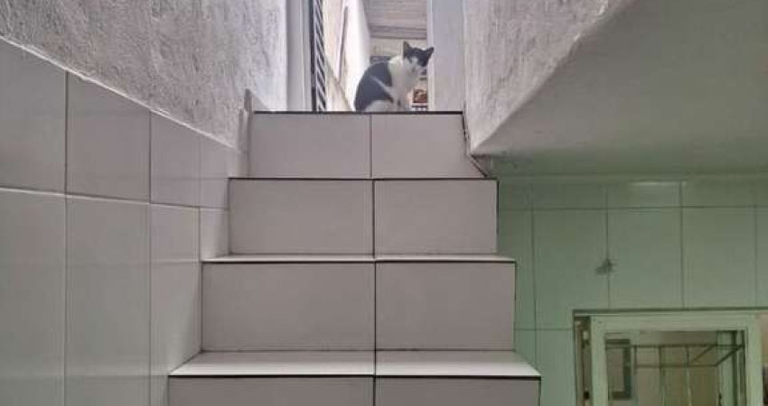 Sobrado 210m² Vila Aricanduva com Casas de fundo