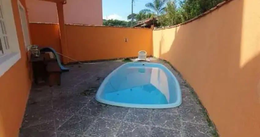 Sobrado 120m² Caraguatatuba com 3 Dorm ( 1 Suíte ) e 2 Vagas