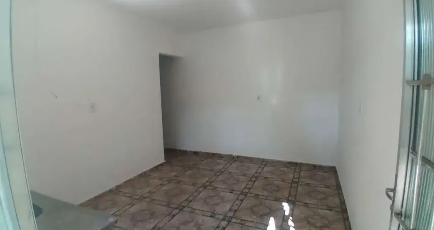 Casa com 1 quarto para alugar na Rua Refinaria Mataripe, 6, Vila Antonieta, São Paulo