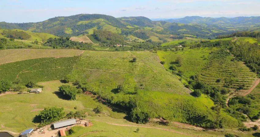 Terreno à venda no Bairro das Leais, Serra Negra 