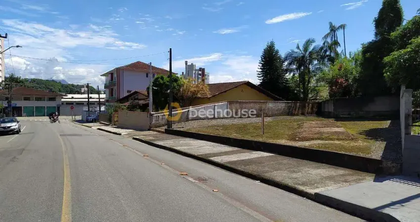 Terreno à venda no Bom Retiro, Joinville
