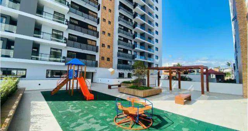 Apartamento com 3 dormitórios à venda, 75 m² por R$ 670.000,00 - Areias - São José/SC