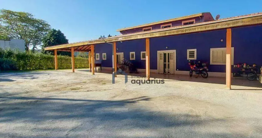 Linda Chácara com 5 dormitórios, 6000 m² - venda por R$ 1.600.000 ou aluguel por R$ 5.500/mês - Bom Jesus - Jacareí/SP