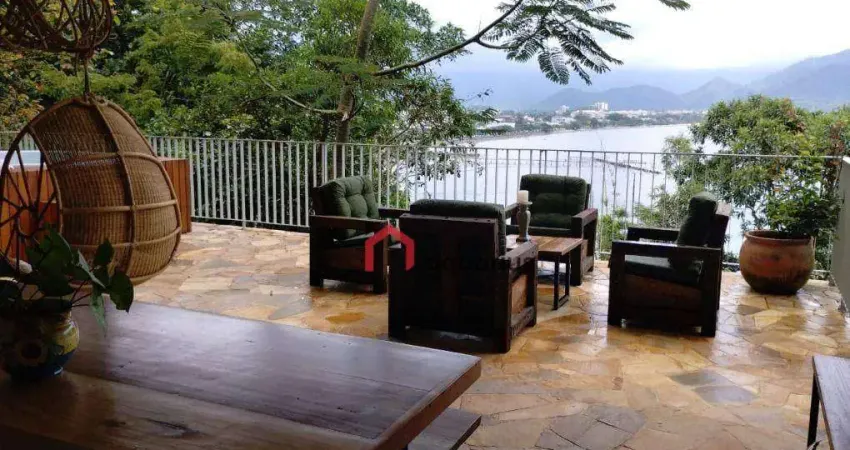 Sobrado com 4 dormitórios à venda, 370 m² por R$ 3.000.000,00 - Itaguá - Ubatuba/SP