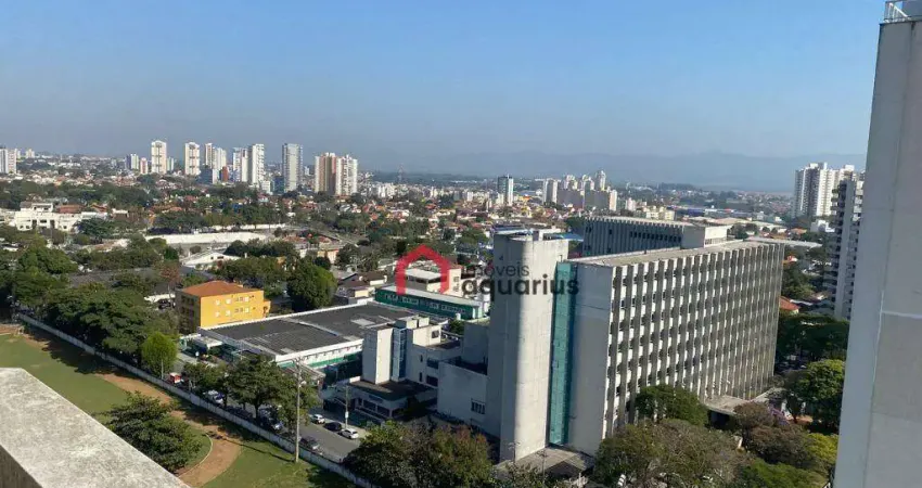 Cobertura no Condomínio Residencial Green Tower com 4 dormitórios à venda, 275 m² por R$ 1.800.000 - Jardim das Nações - Taubaté/SP