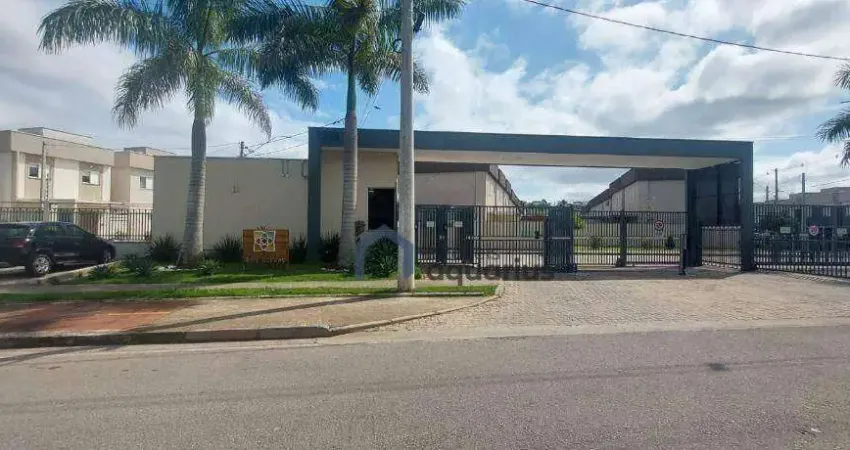 Bom Sobrado com 90 m² no Condomínio Amendoeiras em Taubaté/SP