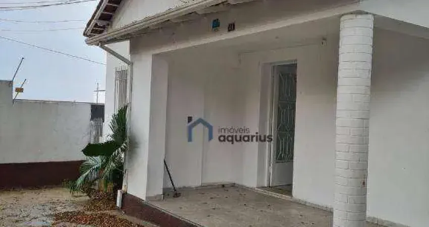 Casa para alugar, 139 m² por R$ 3.140,00/mês - Jardim Bela Vista - São José dos Campos/SP