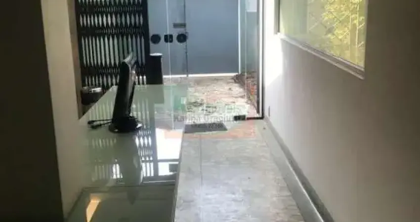 SOBRADO DE RUA | VOCAÇÃO COMERCIAL C/ AUTOMAÇÃO | 7 SALAS C/ 1 SUÍTE | RECEPÇÃO | AR CONDICIONADO | COZINHA | 3 WCS | DEPÓSITO | JARDIM | 3 VAGAS - 240 MTS - LOCAÇÃO - PARAÍSO - SANTO ANDRÉ/SP.
