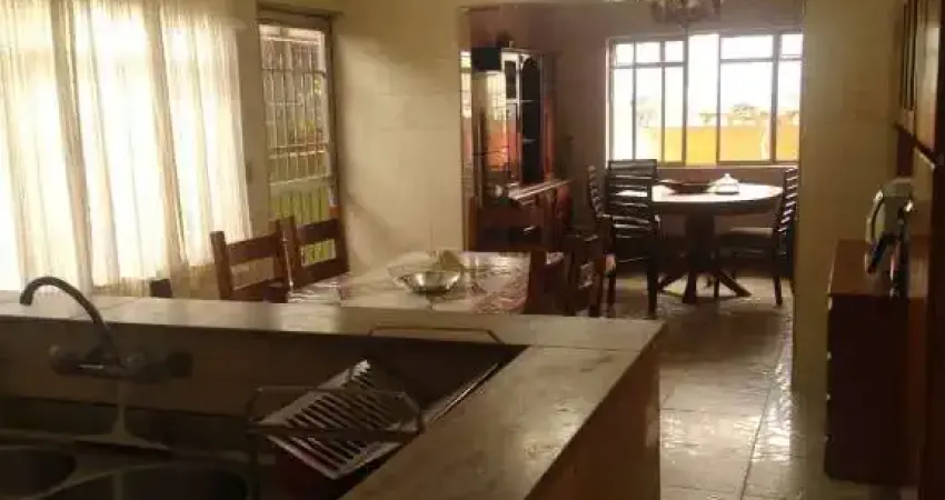 Casa | 3 dorm | suíte com banheira | edicula | varanda ampla | quintal | 3 vagas - 300 mts - a venda - vila amébile pezzolo/vila progresso - santo andré/sp